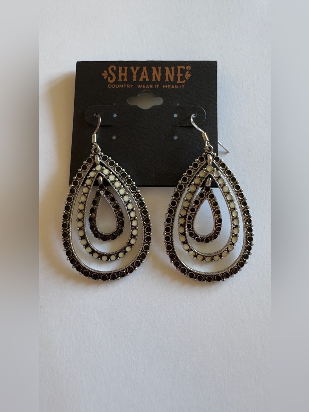 Shyanne Black and White Layered Teardrop Dangle Earrings